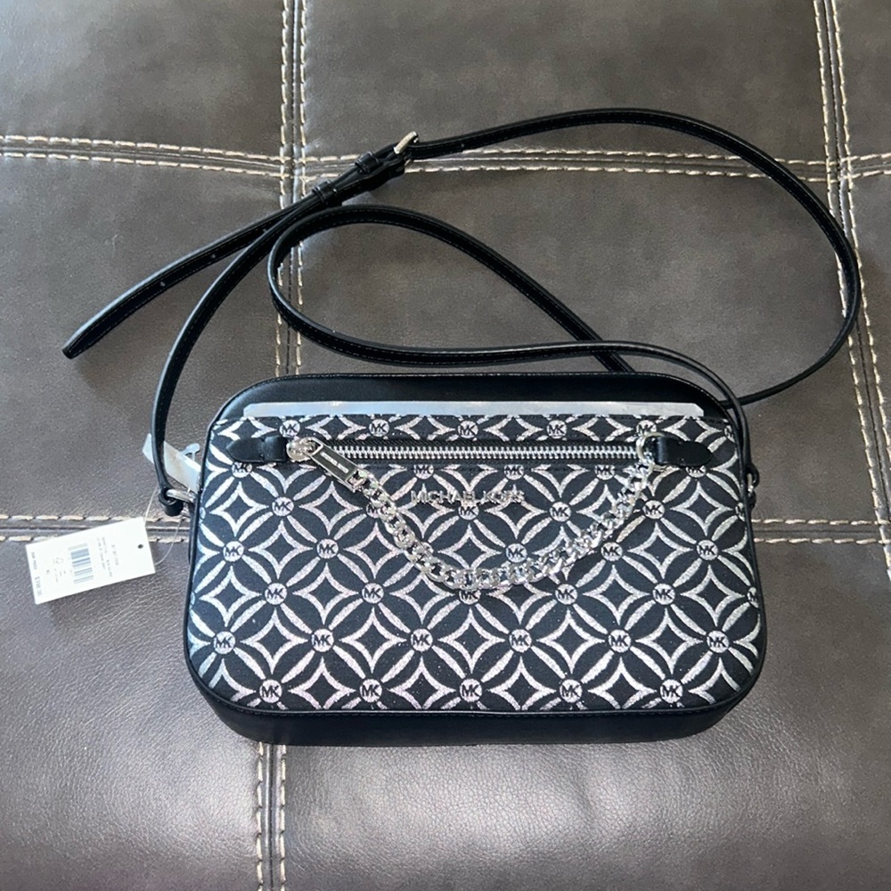 Brand new Large Michael Kors Jet set crossbody